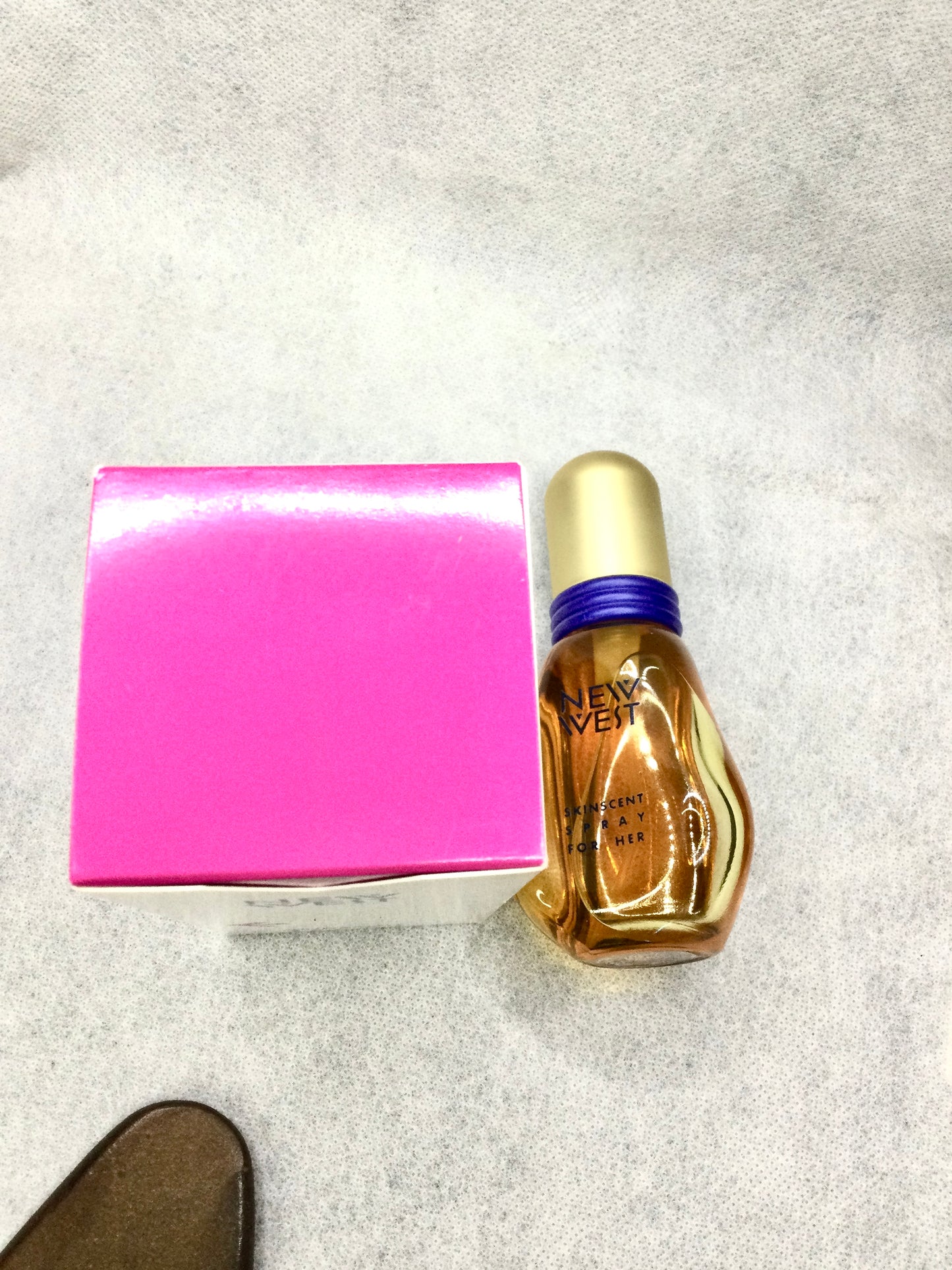 Vintage Aramis New West Skinscent For Her Eau De Toilette 100 Or 50 Or 30 ML SPRAY RARE VINTAGE 1990