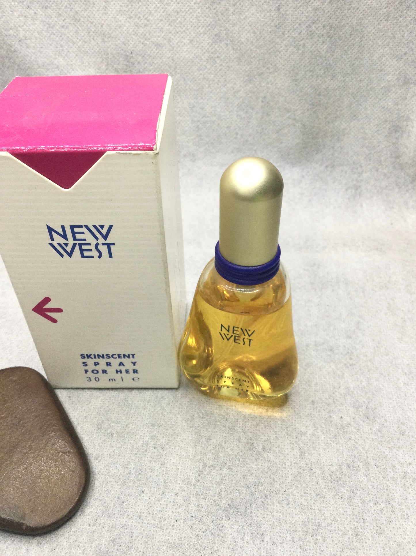 Vintage Aramis New West Skinscent For Her Eau De Toilette 100 Or 50 Or 30 ML SPRAY RARE VINTAGE 1990