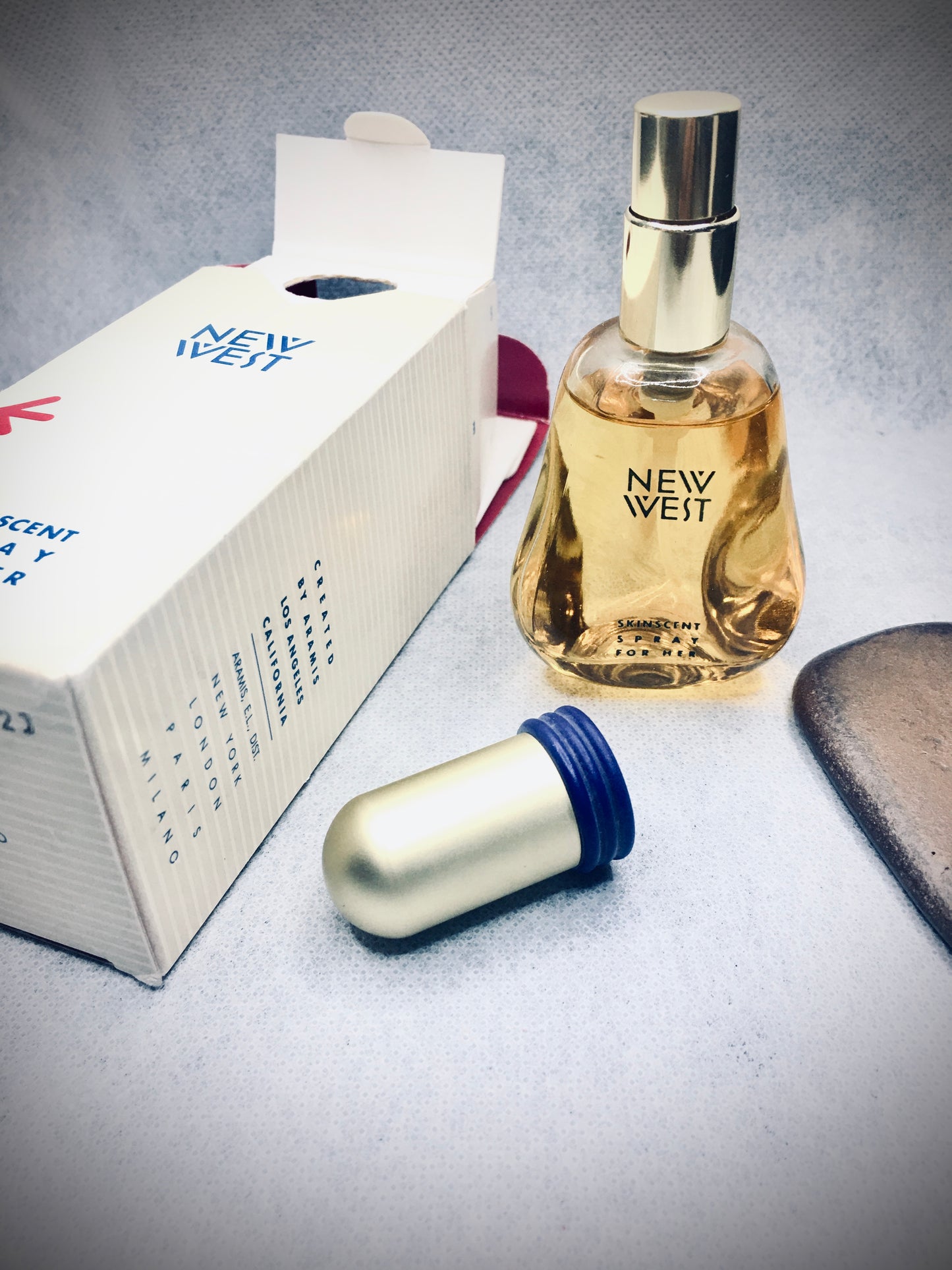 Vintage Aramis New West Skinscent For Her Eau De Toilette 100 Or 50 Or 30 ML SPRAY RARE VINTAGE 1990