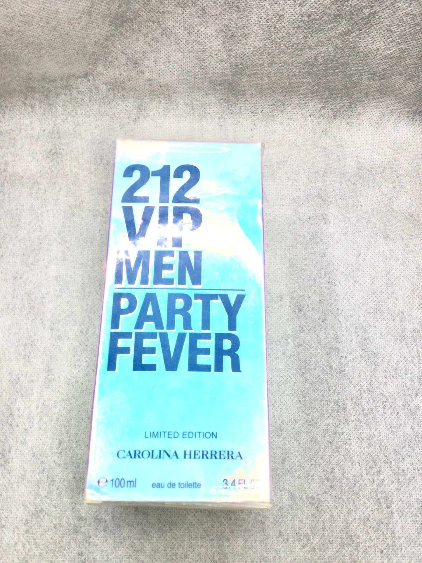 Carolina Herrera 212 Vip Party Fever For Men Eau De Toilette 100 ML Spray Limited Edition Rare Sealed