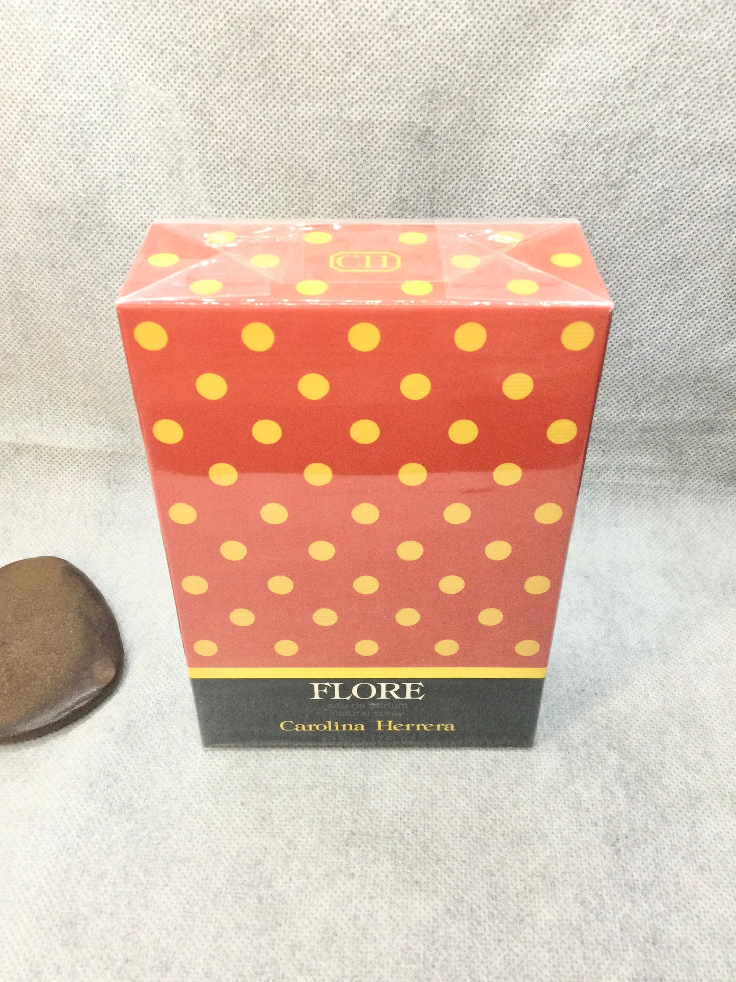 CAROLINA HERRERA FLORE EAU DE PARFUM 50 ML SPRAY VINTAGE SEALED