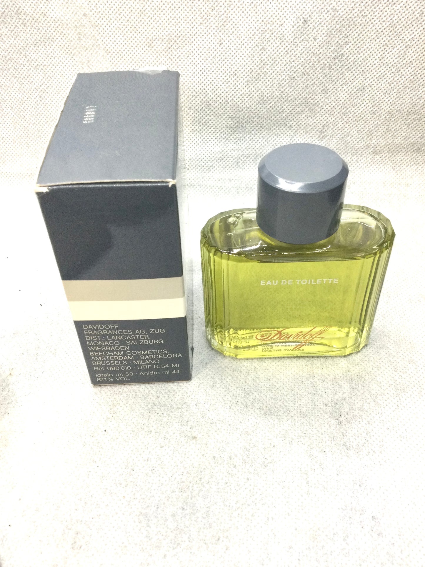 Vintage Davidoff classic by Zino Davidoff Eau de Toilette 125 ML Or 50 ML Natural Spray Vintage lancaster 1984