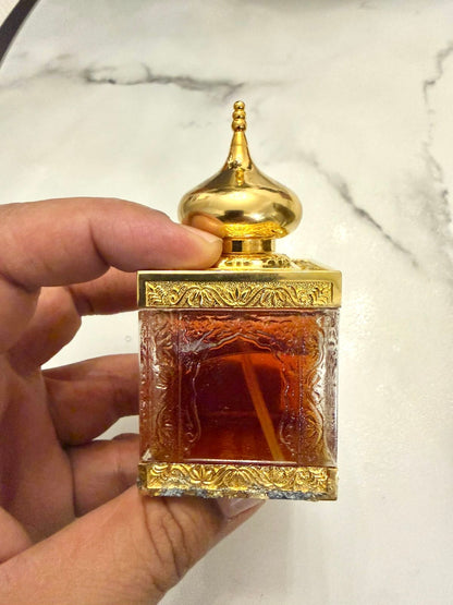 AMOUAGE CRYSTAL GOLD WOMEN 24 CARAT GOLD BOTTLE EAU DE TOILETTE 50 ML SPRAY RARE VINTAGE 1983